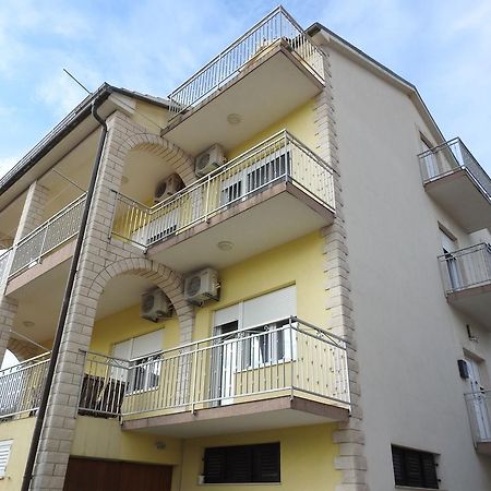 טרוגיר Marini Apartmani מראה חיצוני תמונה