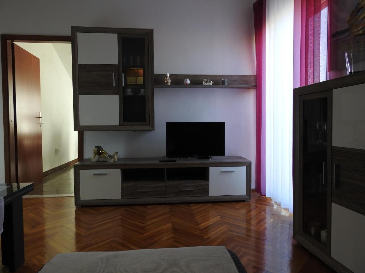 טרוגיר Marini Apartmani מראה חיצוני תמונה