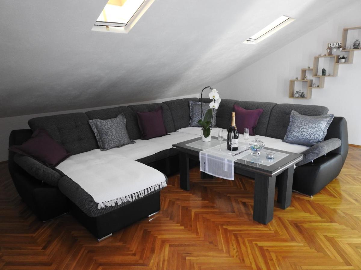 טרוגיר Marini Apartmani מראה חיצוני תמונה