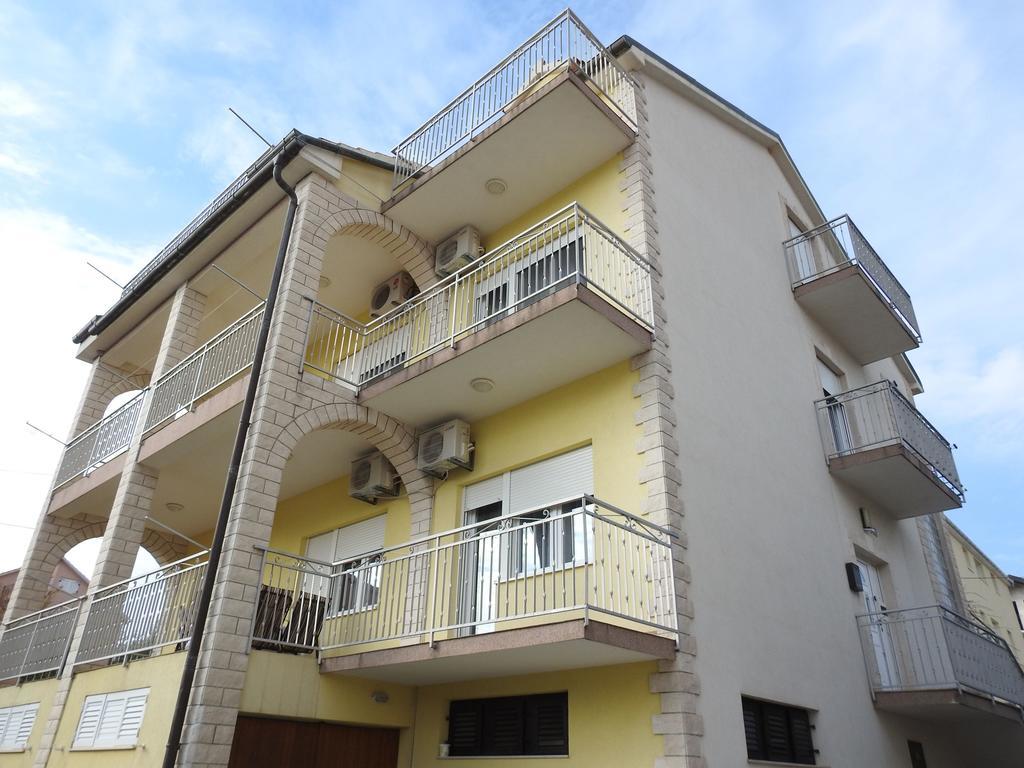 טרוגיר Marini Apartmani מראה חיצוני תמונה