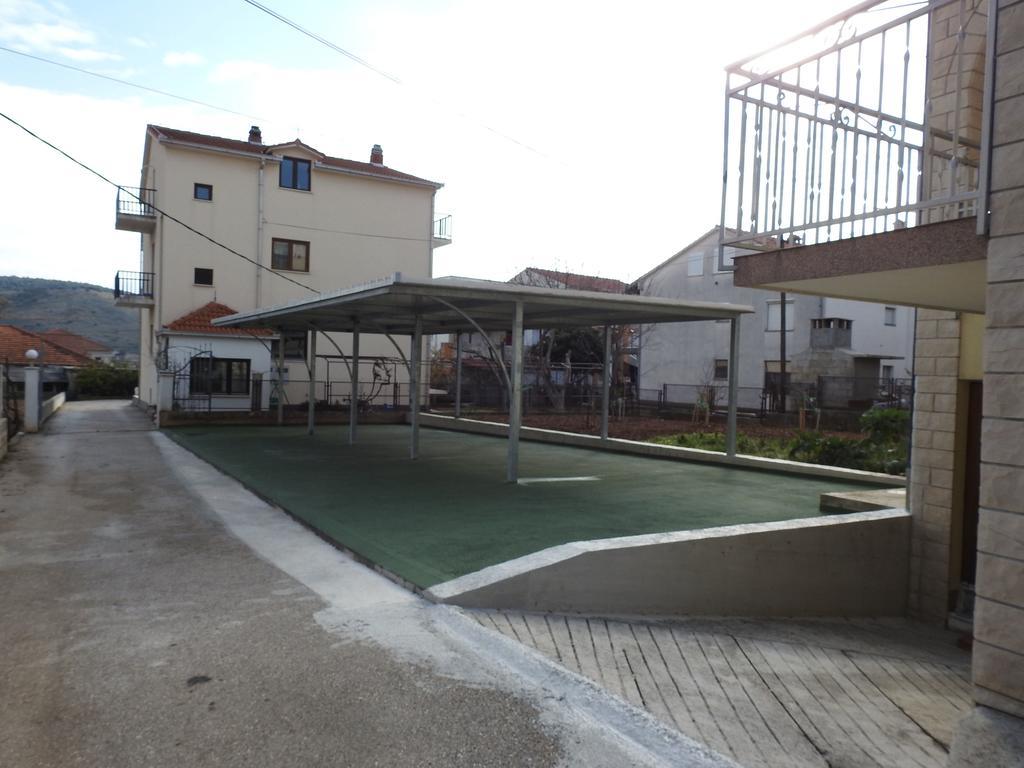 טרוגיר Marini Apartmani מראה חיצוני תמונה