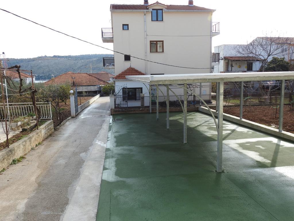טרוגיר Marini Apartmani מראה חיצוני תמונה