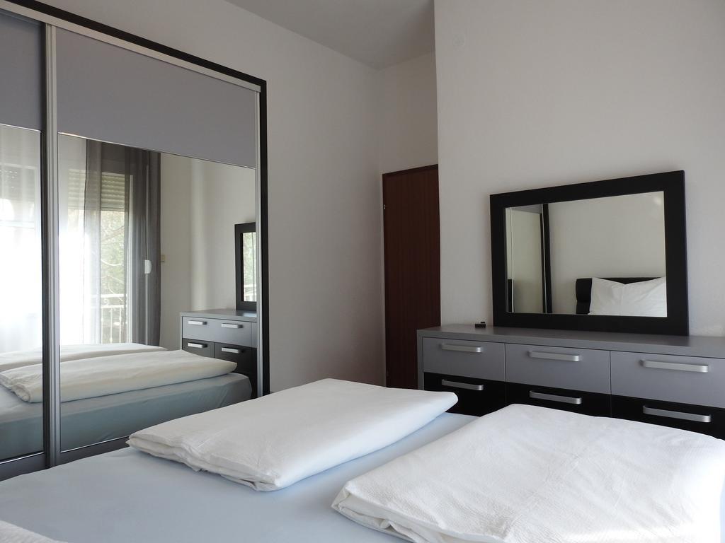טרוגיר Marini Apartmani מראה חיצוני תמונה